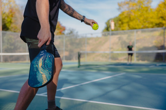 Finding the Perfect Pickleball Paddle: A Beginner's Guide